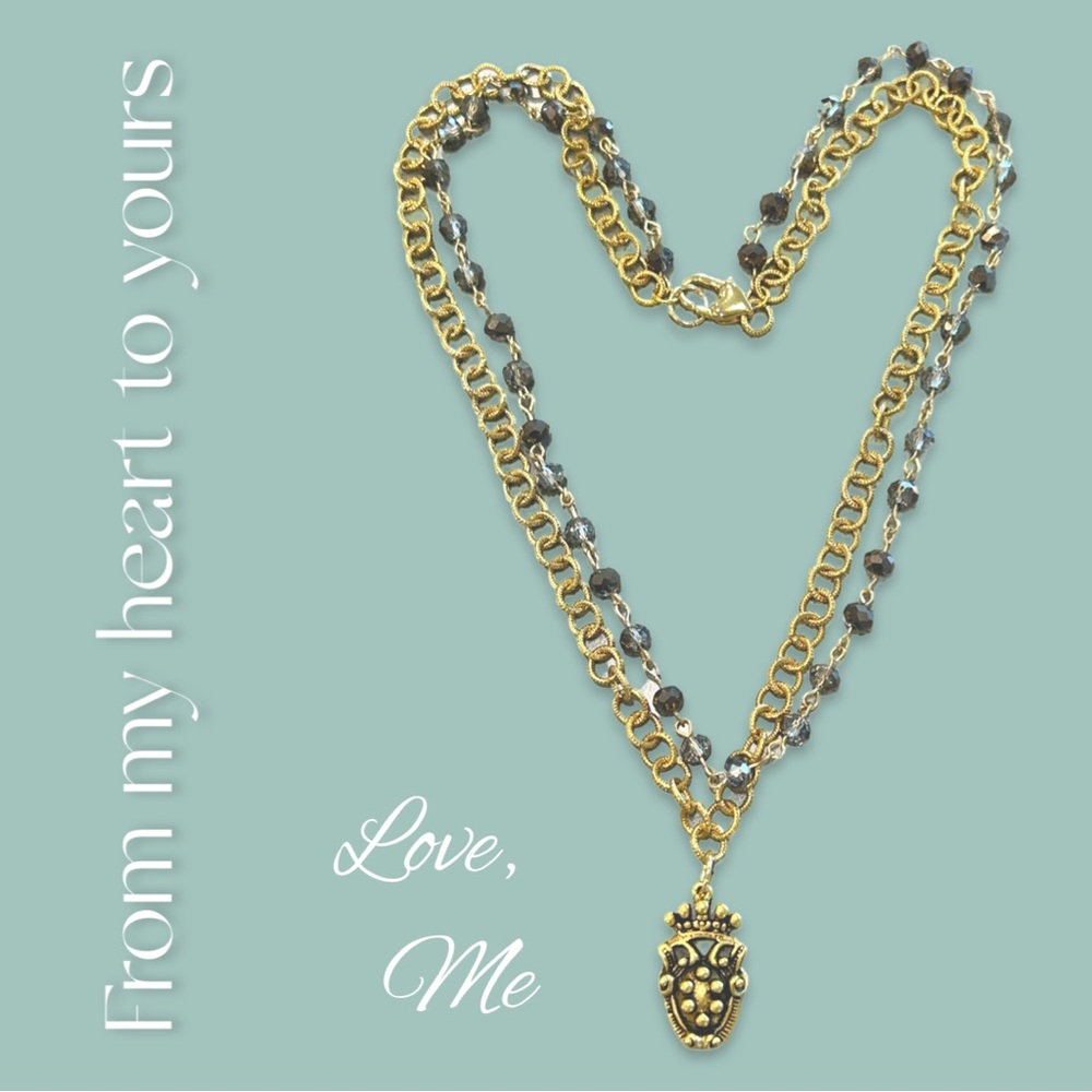 Gold Medallion Pendant Necklace